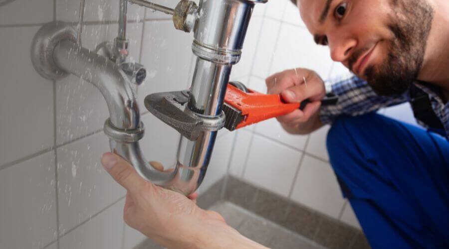 Professional same day plumber services in Arma, KS